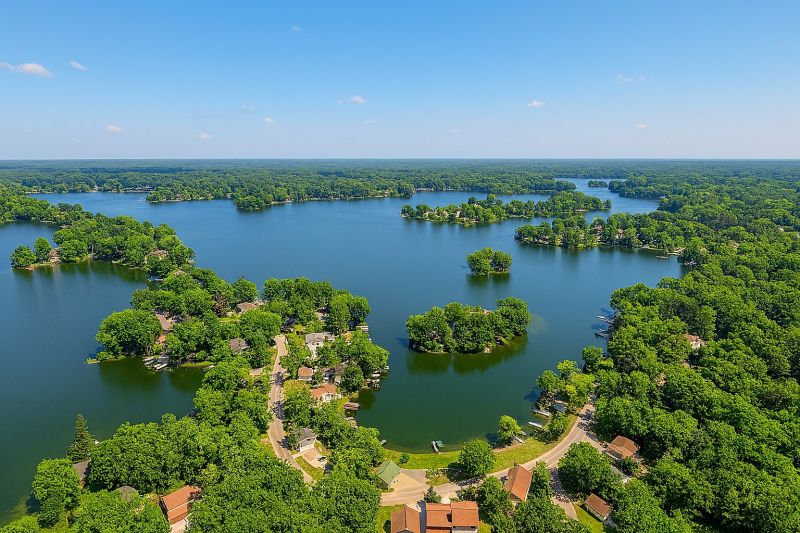 Local Fence Lighting Installation in Lake Orion, MI
