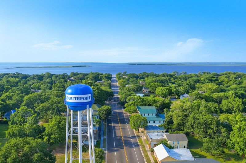 Local Pathway Lights Installation in Southport, NC