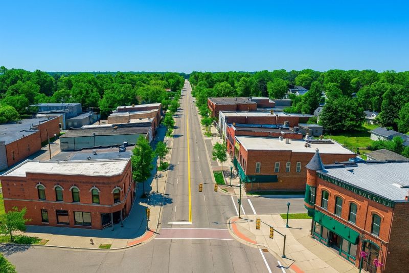 Local Sidewalk Lighting Installation in Oxford, MI